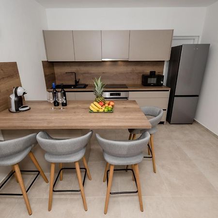 Peaceful Haven Near The Sea-Apartments Torlak Rab Banjol Luaran gambar