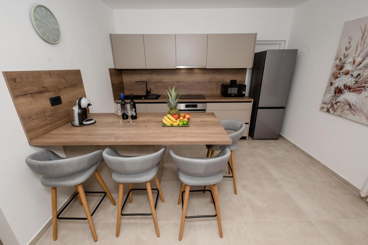 Peaceful Haven Near The Sea-Apartments Torlak Rab Banjol Luaran gambar
