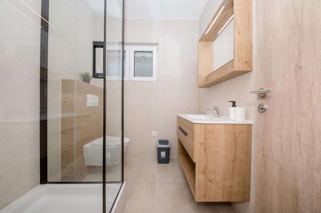 Peaceful Haven Near The Sea-Apartments Torlak Rab Banjol Luaran gambar