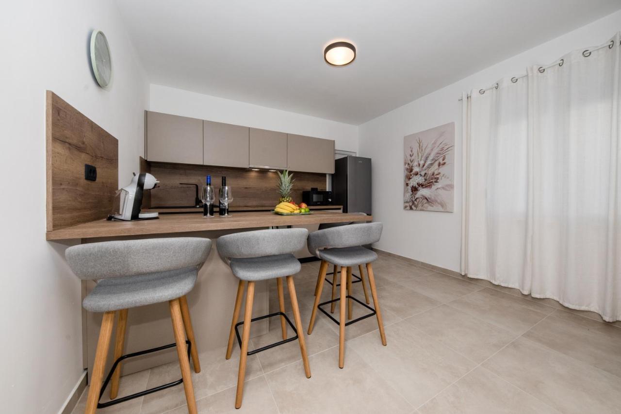 Peaceful Haven Near The Sea-Apartments Torlak Rab Banjol Luaran gambar